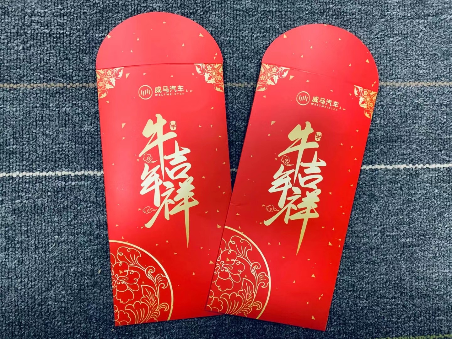 上海印刷公司引领行业革新：先进工艺与智能