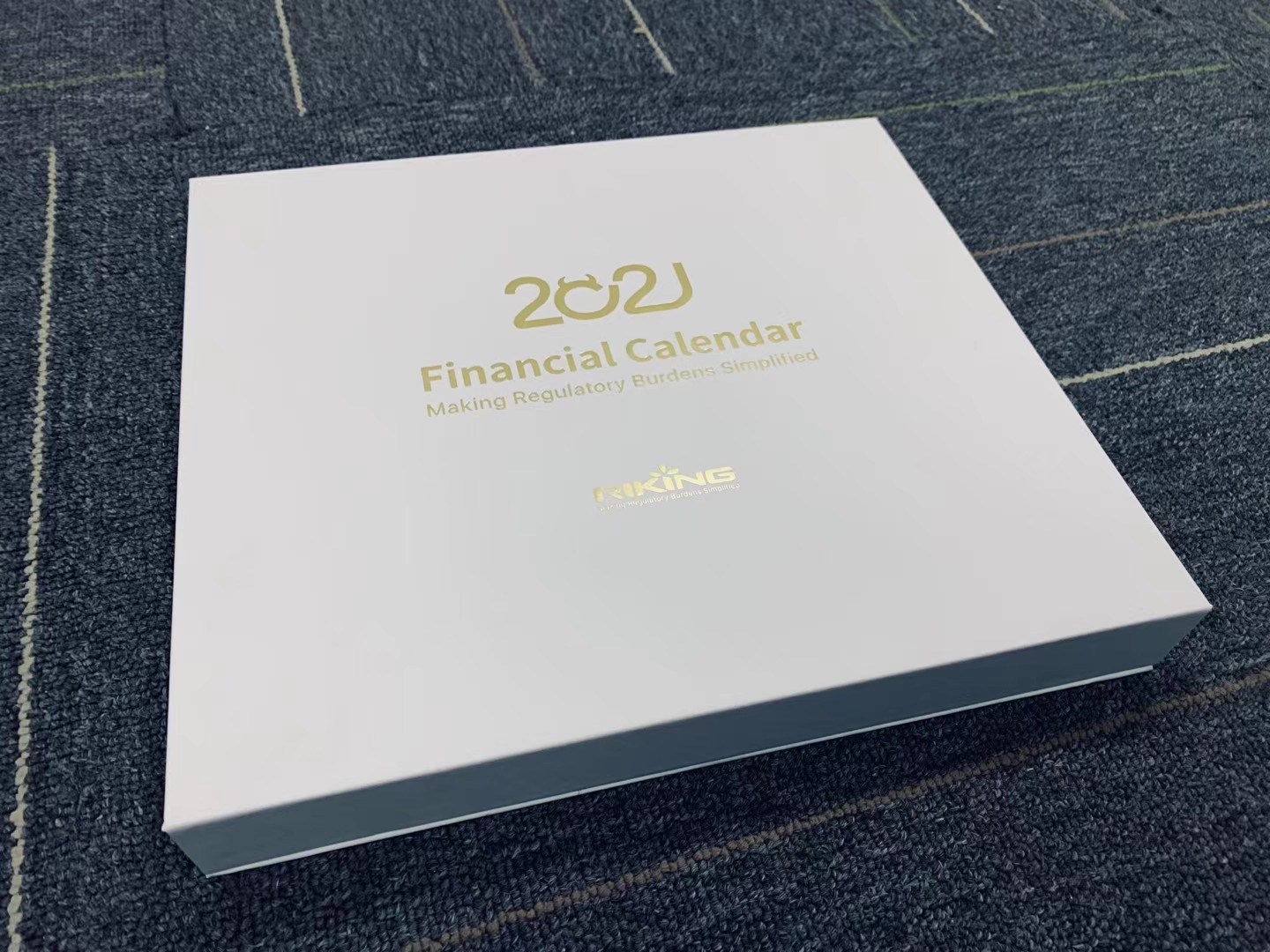 上海印刷公司揭秘：手提袋是如何生产的？