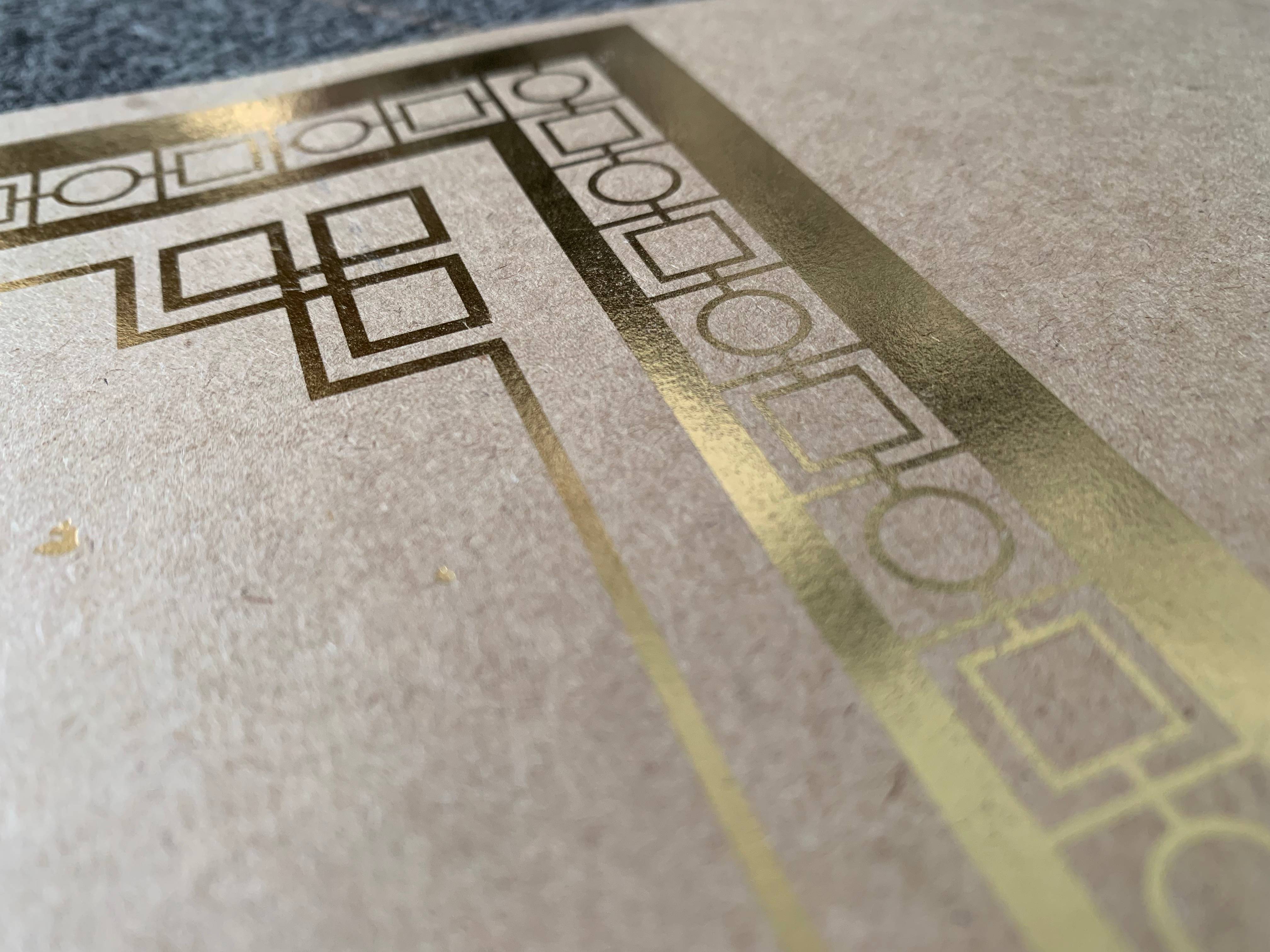 上海包装印刷厂解析：包装盒糊盒工艺全指南及定制优势