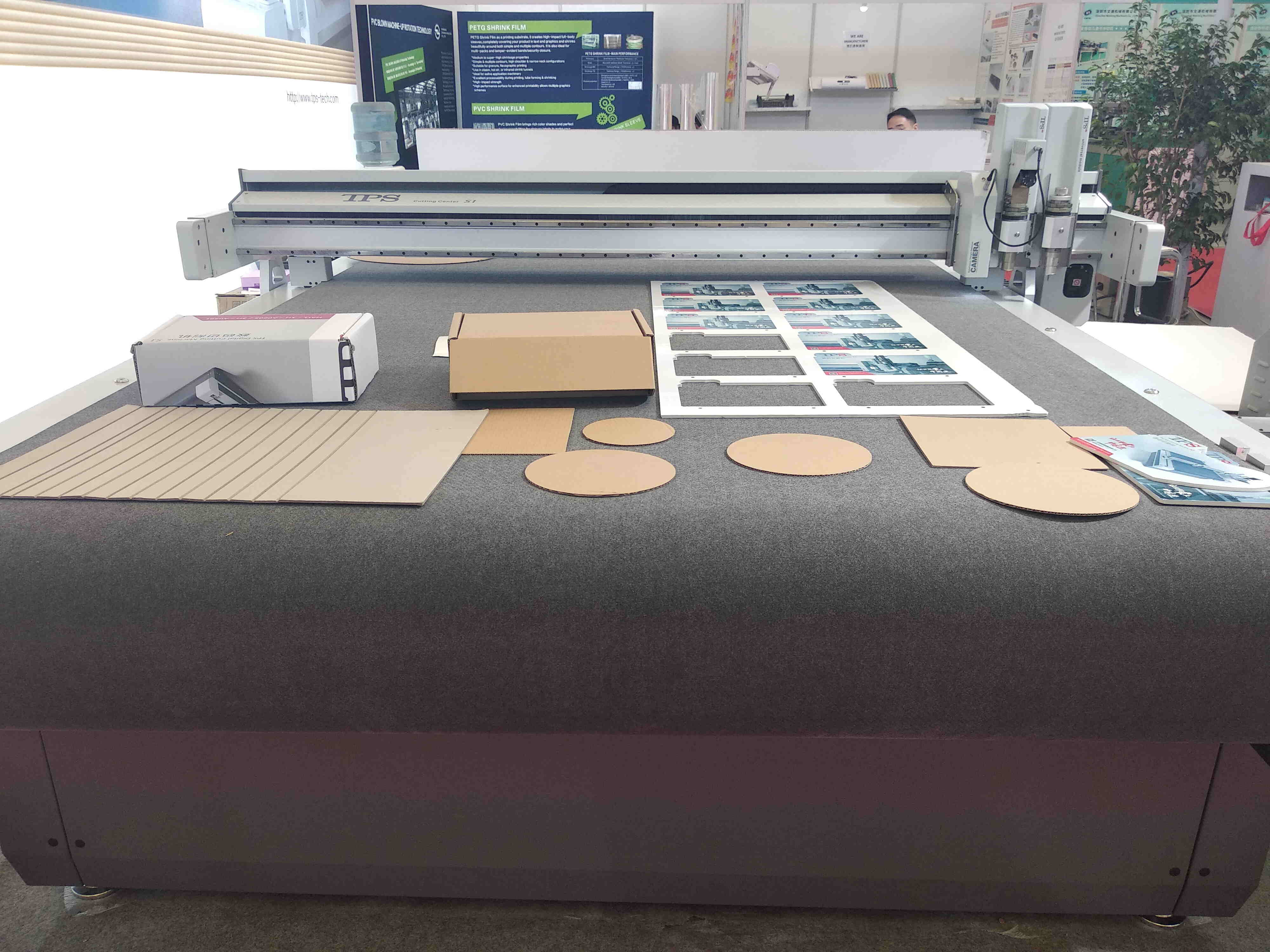 礼盒包装盒定制的7个隐形成本坑(2025年最新版)(图1) 瓦楞盒.jpg